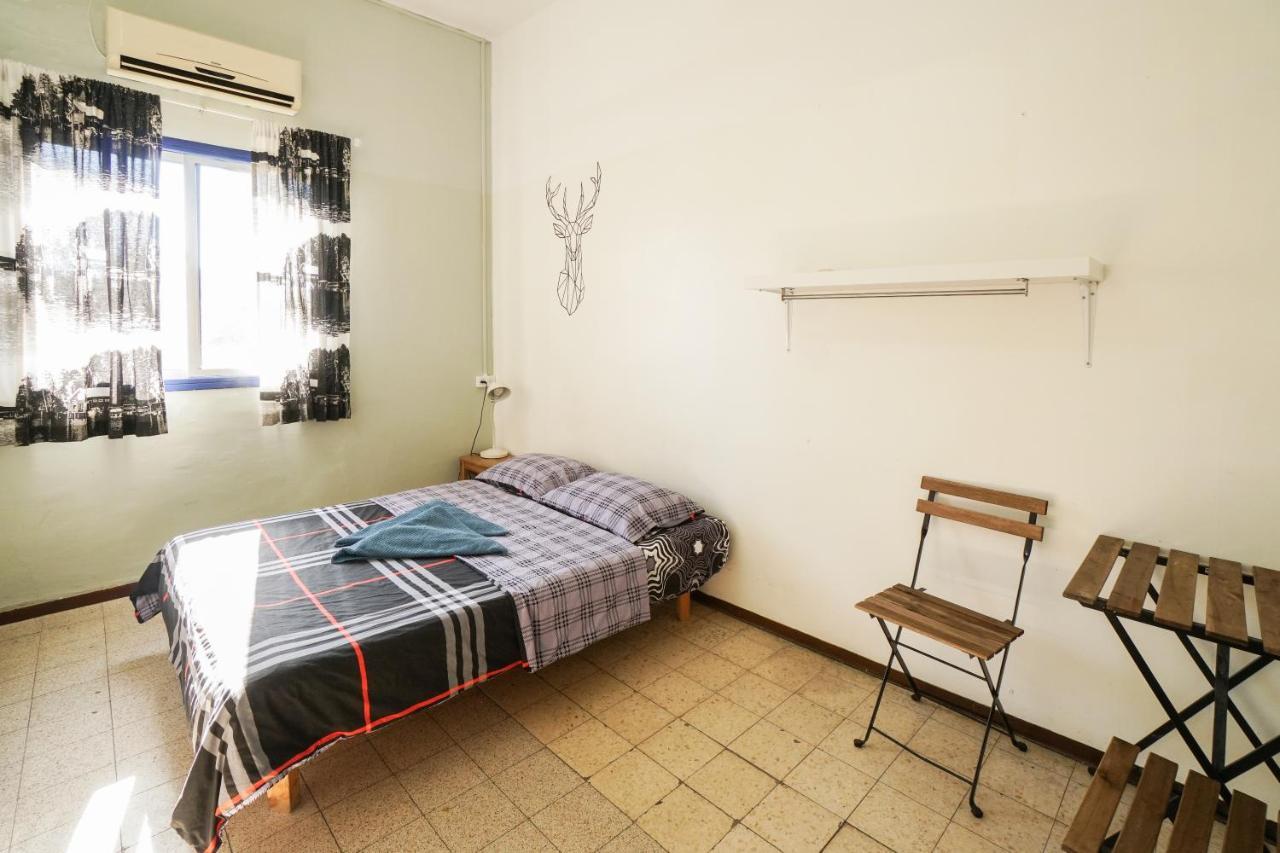 Hayarkon Hostel Tel Aviv Buitenkant foto