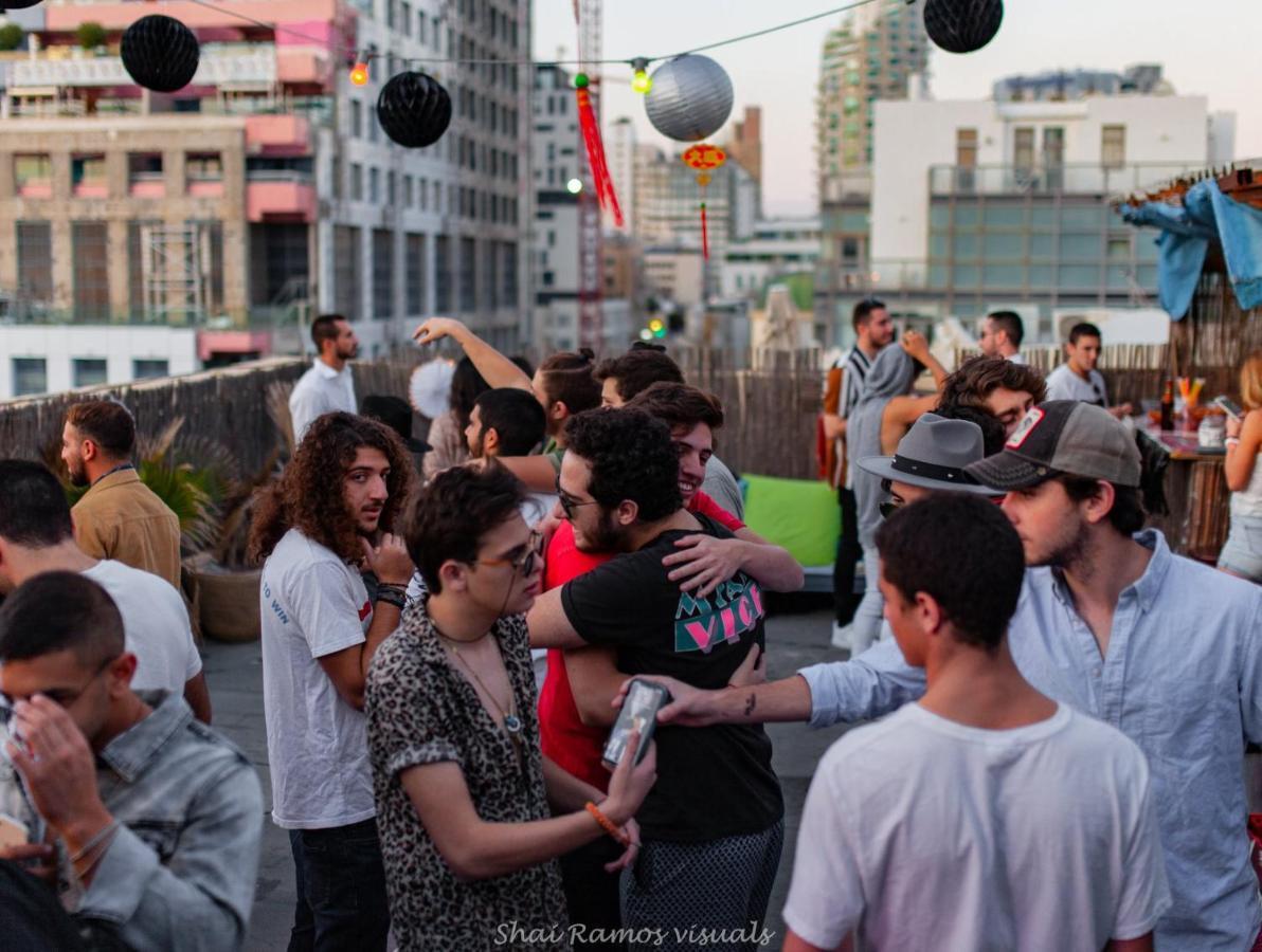 Hayarkon Hostel Tel Aviv Buitenkant foto